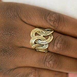 Elegant Gold-Tone Woven Ring